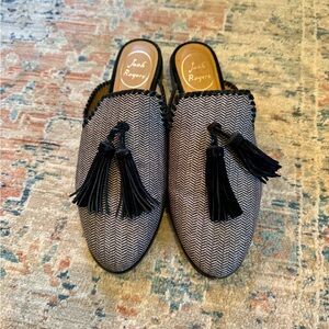 Jack Rogers Navy and Gray Herringbone Mules w/Suede Tassel Accent, 9.5